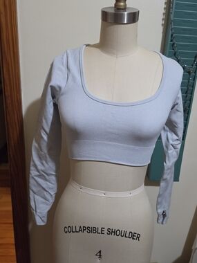 Light Gray Long Sleeve Scoop Neck Top
